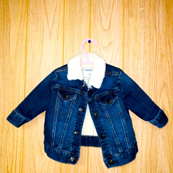 Old navy, size : 3-6 months old - Picture 2 of 3